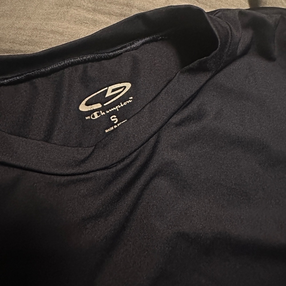C9 by Champion Dark Blue Short Sleeve Performance Tee EUC - Picture 2 of 6